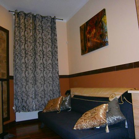 Art Apartments Poznan Bagian luar foto